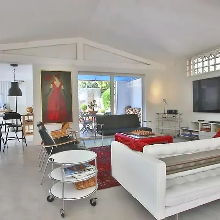 Villa Maison Loft Exceptionnel, Antibes, Jacuzzi Prive *