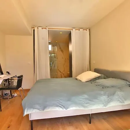 Maison Loft Exceptionnel, Antibes, Jacuzzi Prive Villa Antibes